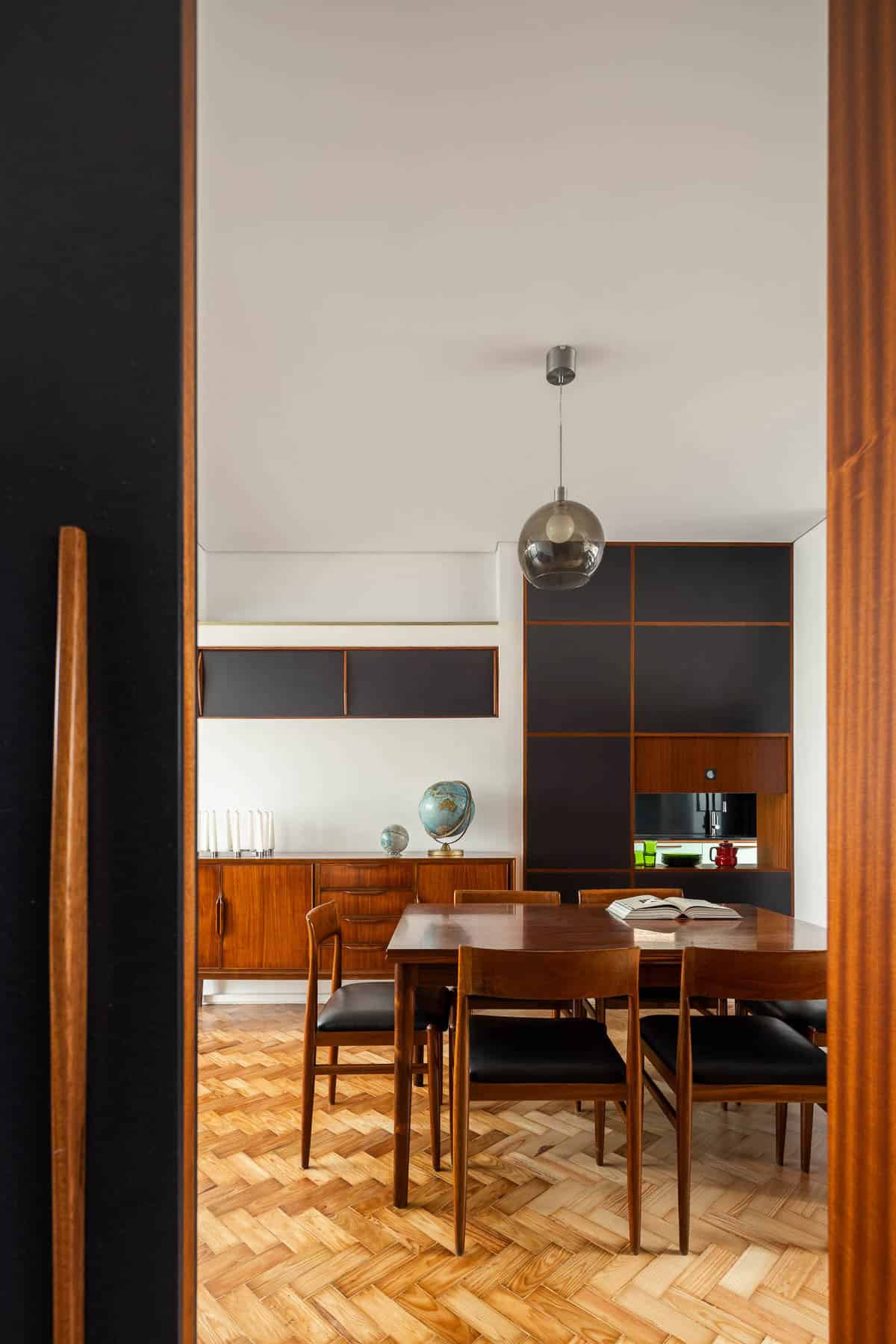 Santos Pousada Apartment by Hinterland Architecture Studio in Porto, Portugal Santos Pousada Apartment by Hinterland Architecture Studio in Porto, Portugal