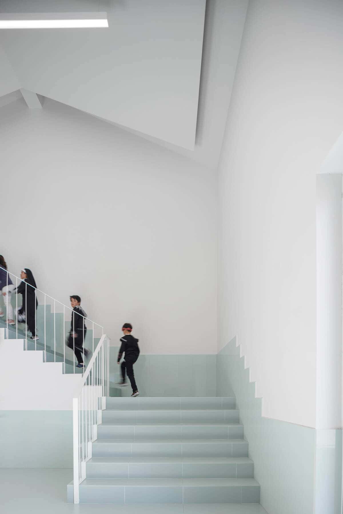 The Colorful San Bernardo Elementary School by ARTE Tectonica in Aveiro, Portugal The Colorful San Bernardo Elementary School by ARTE Tectonica in Aveiro, Portugal