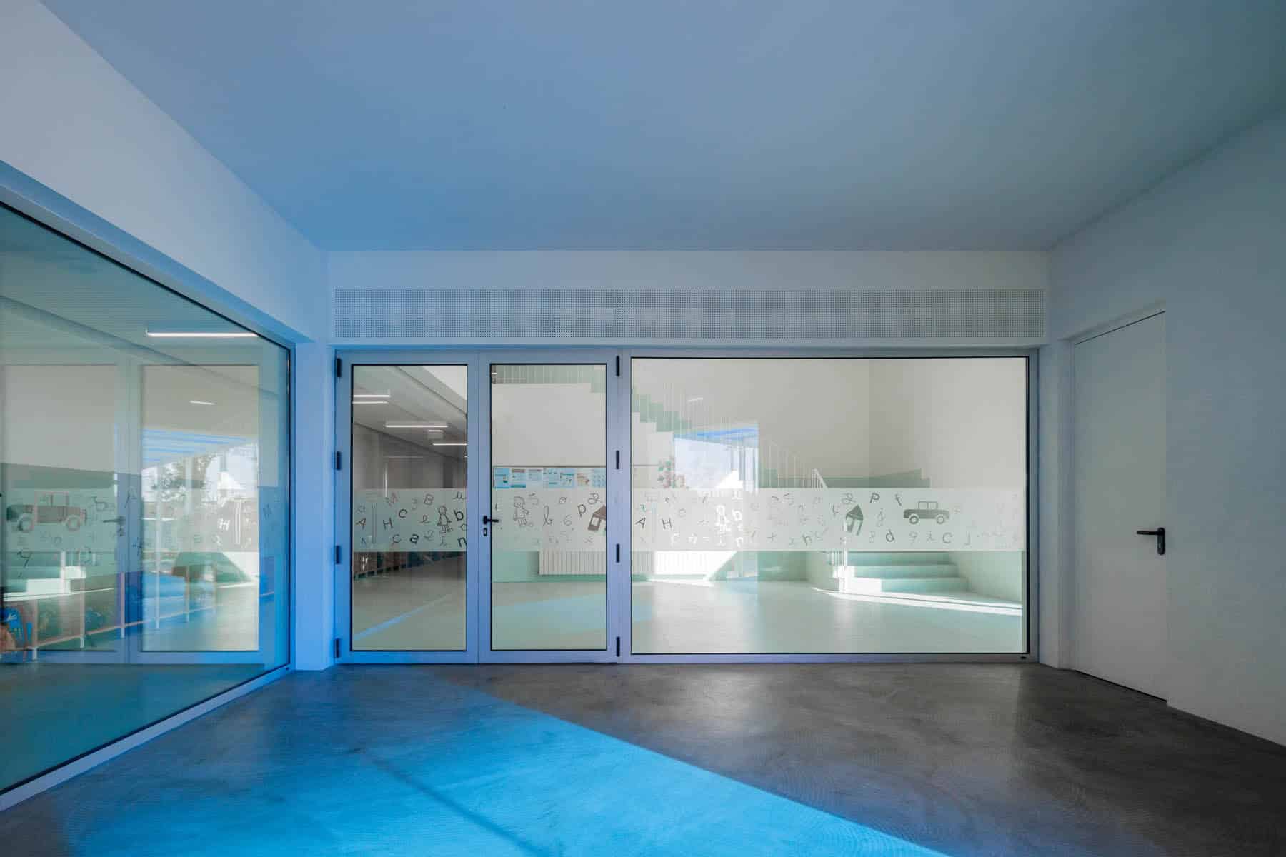 The Colorful San Bernardo Elementary School by ARTE Tectonica in Aveiro, Portugal The Colorful San Bernardo Elementary School by ARTE Tectonica in Aveiro, Portugal