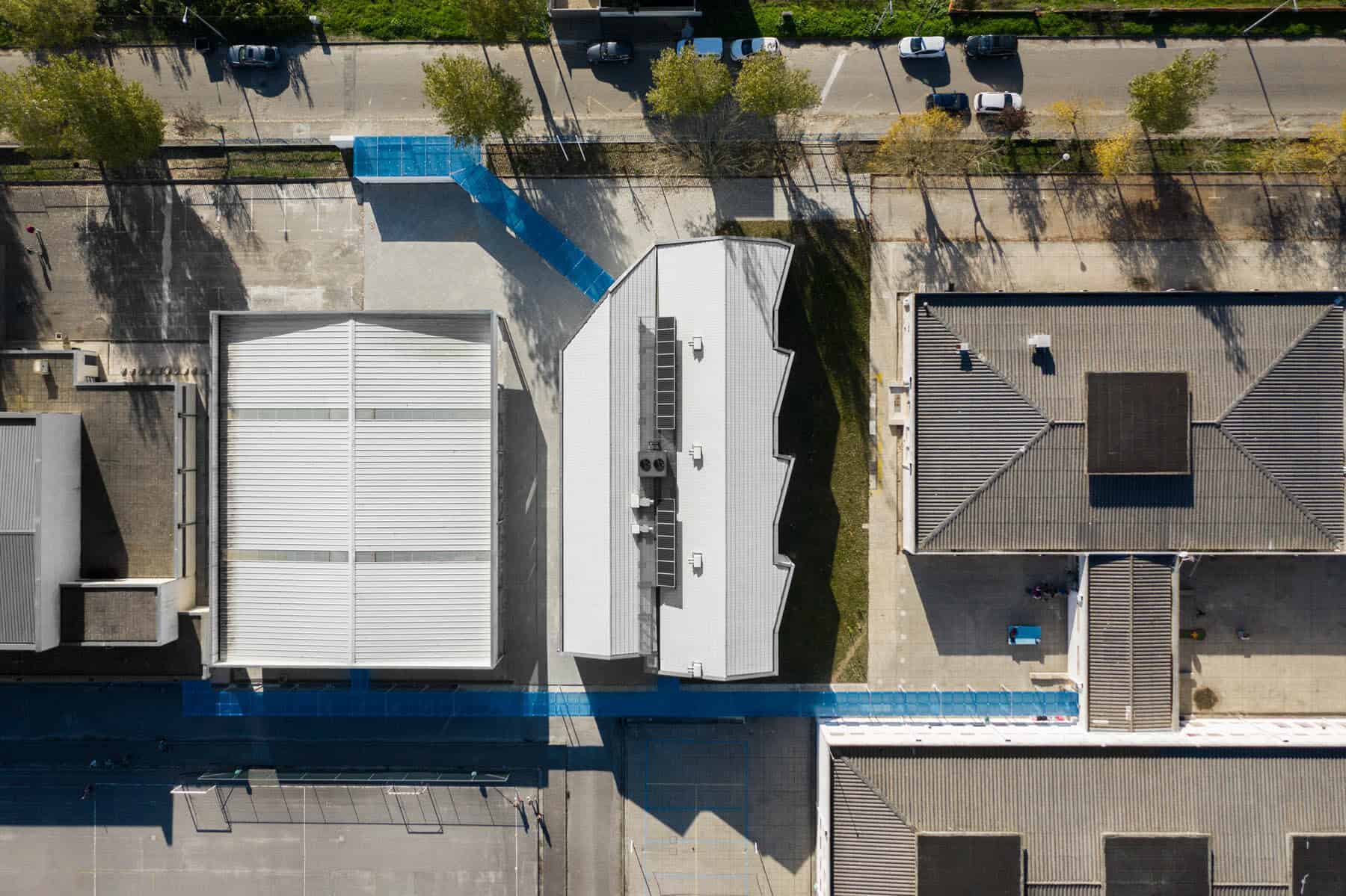 The Colorful San Bernardo Elementary School by ARTE Tectonica in Aveiro, Portugal The Colorful San Bernardo Elementary School by ARTE Tectonica in Aveiro, Portugal