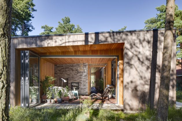 Villa Ljung by Johan Sundberg in Hollviken, Sweden