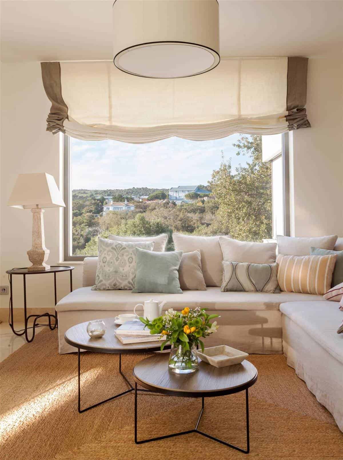 Decorative Disasters You Should Avoid To Make In The Living Room Decorative Disasters You Should Avoid To Make In The Living Room