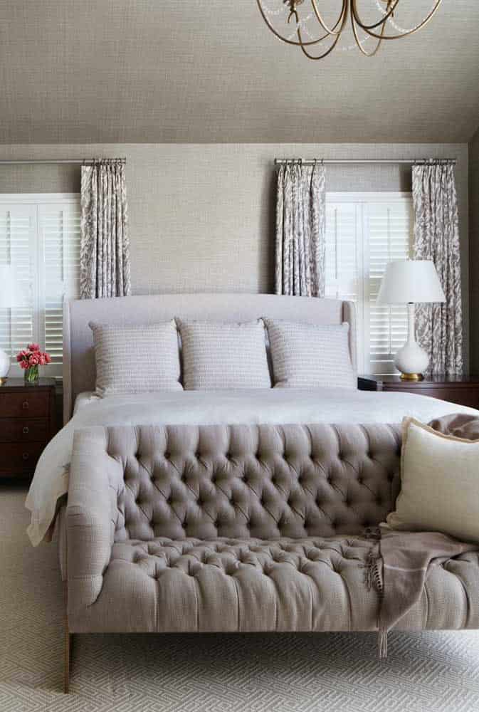 How To Choose The Fitting Bedroom Sofa
