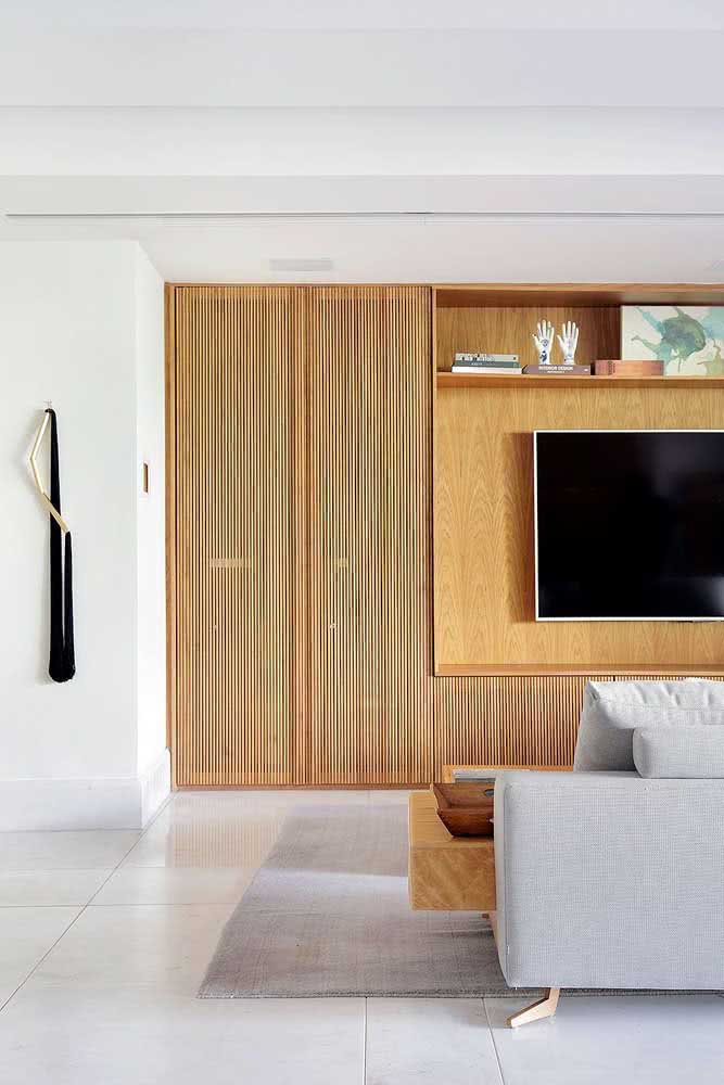 Advantages Of Having A Built-in Closet