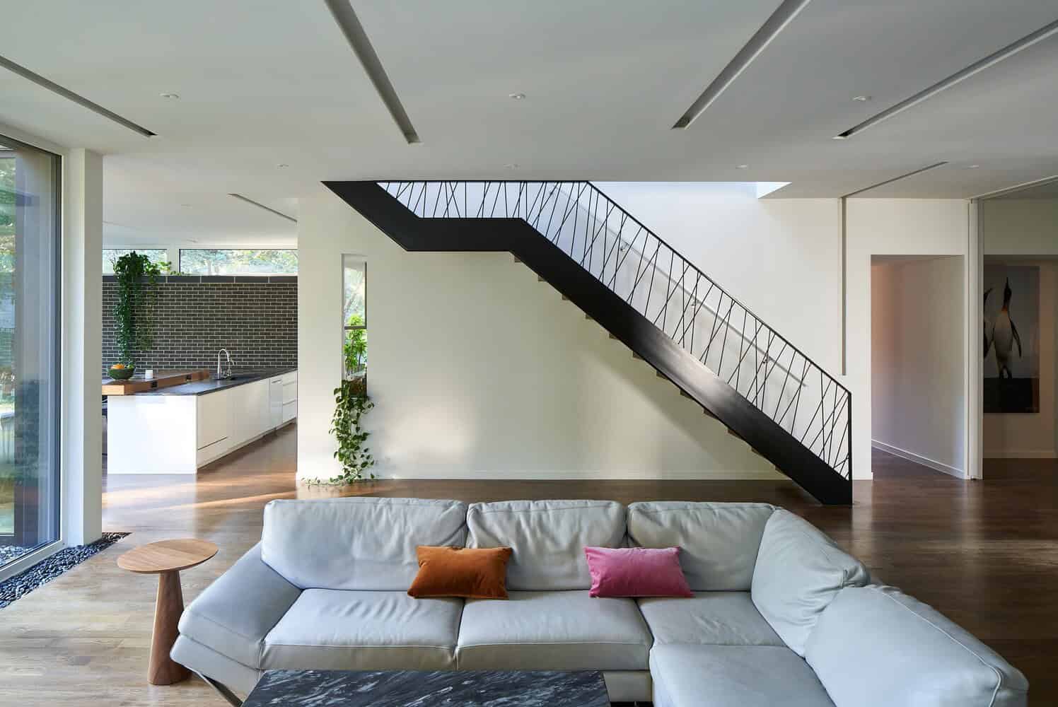 HUUS by In Situ Studio in Raleigh, North Carolina HUUS by In Situ Studio in Raleigh, North Carolina