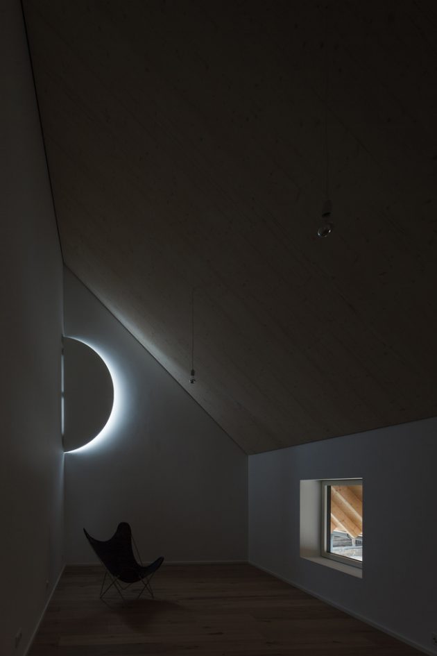 House CS by Daniel Laubrich in Sesslach, Germany