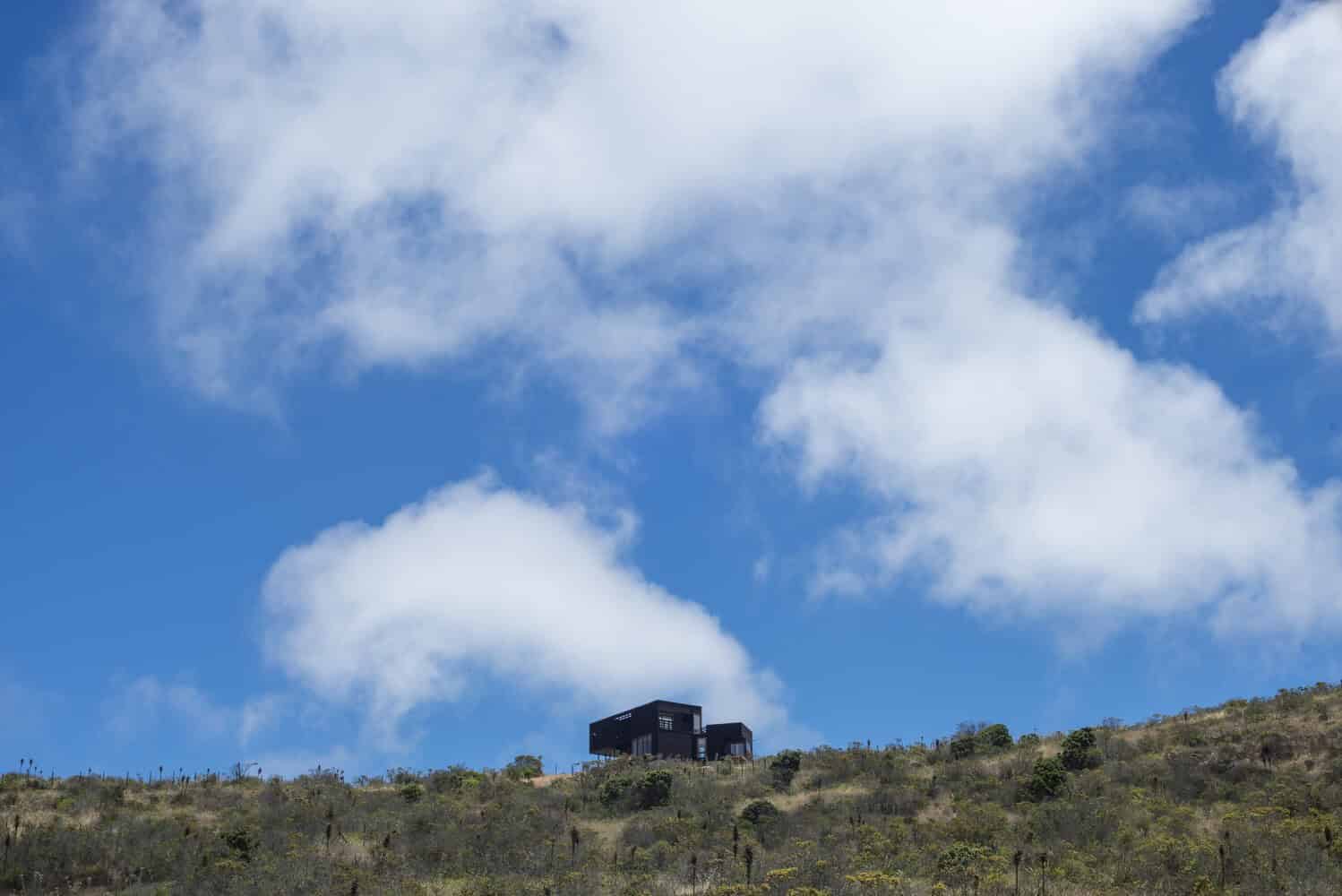 Los Molles House by Thomas Lowenstein in La Ligua, Chile Los Molles House by Thomas Lowenstein in La Ligua, Chile