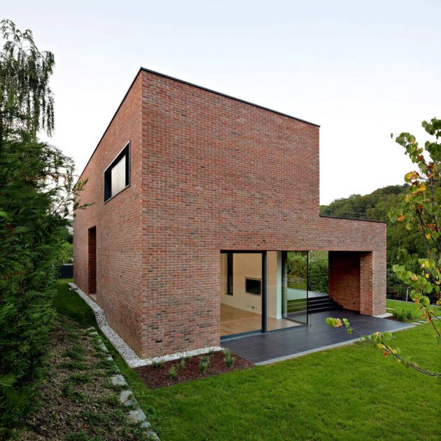 Podfuscak Residence by Dva Arhitekta in Zagreb, Croatia
