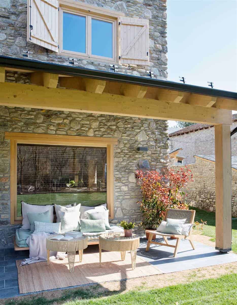 The Ultimate Mountain House With Unique Rustic Essence The Ultimate Mountain House With Unique Rustic Essence