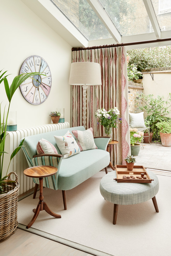 16 Bright & Colorful Eclectic Sunroom Designs