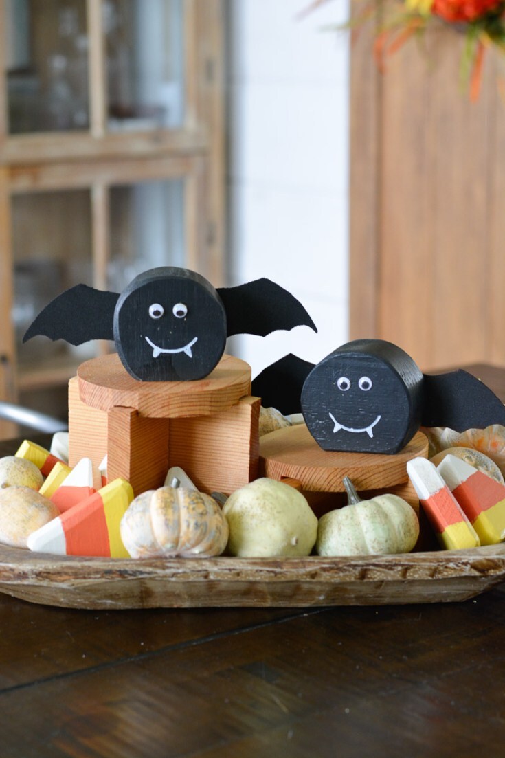 18 Eerie DIY Halloween Bat Decorations You Can Craft In 5 Minutes