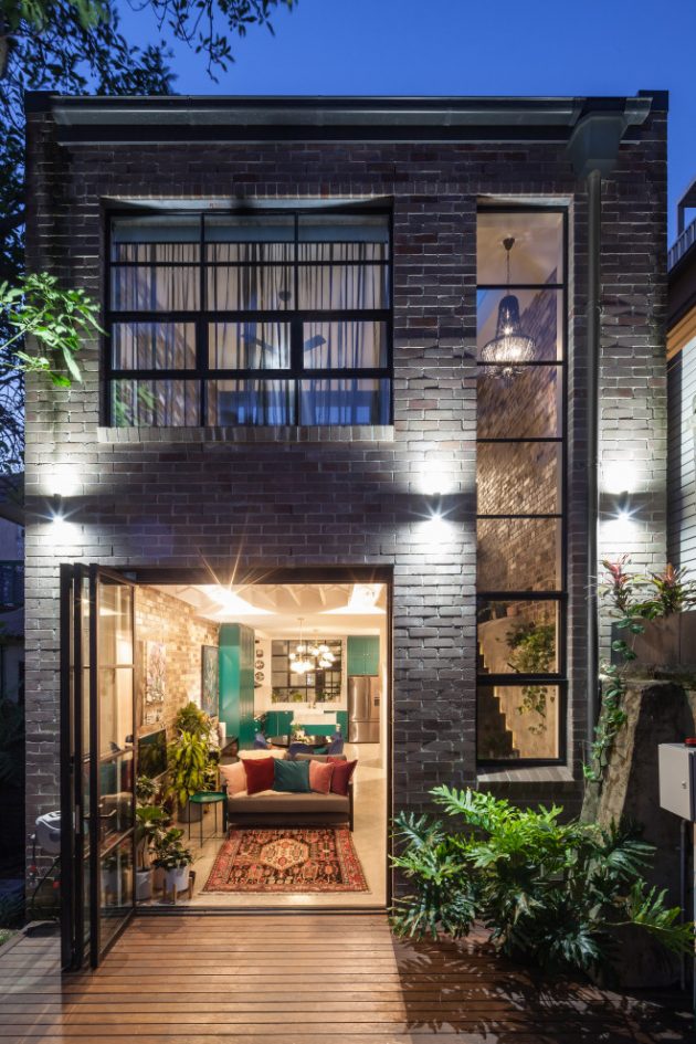 18 EyeCatching Industrial Exterior Designs That Look Like A Home