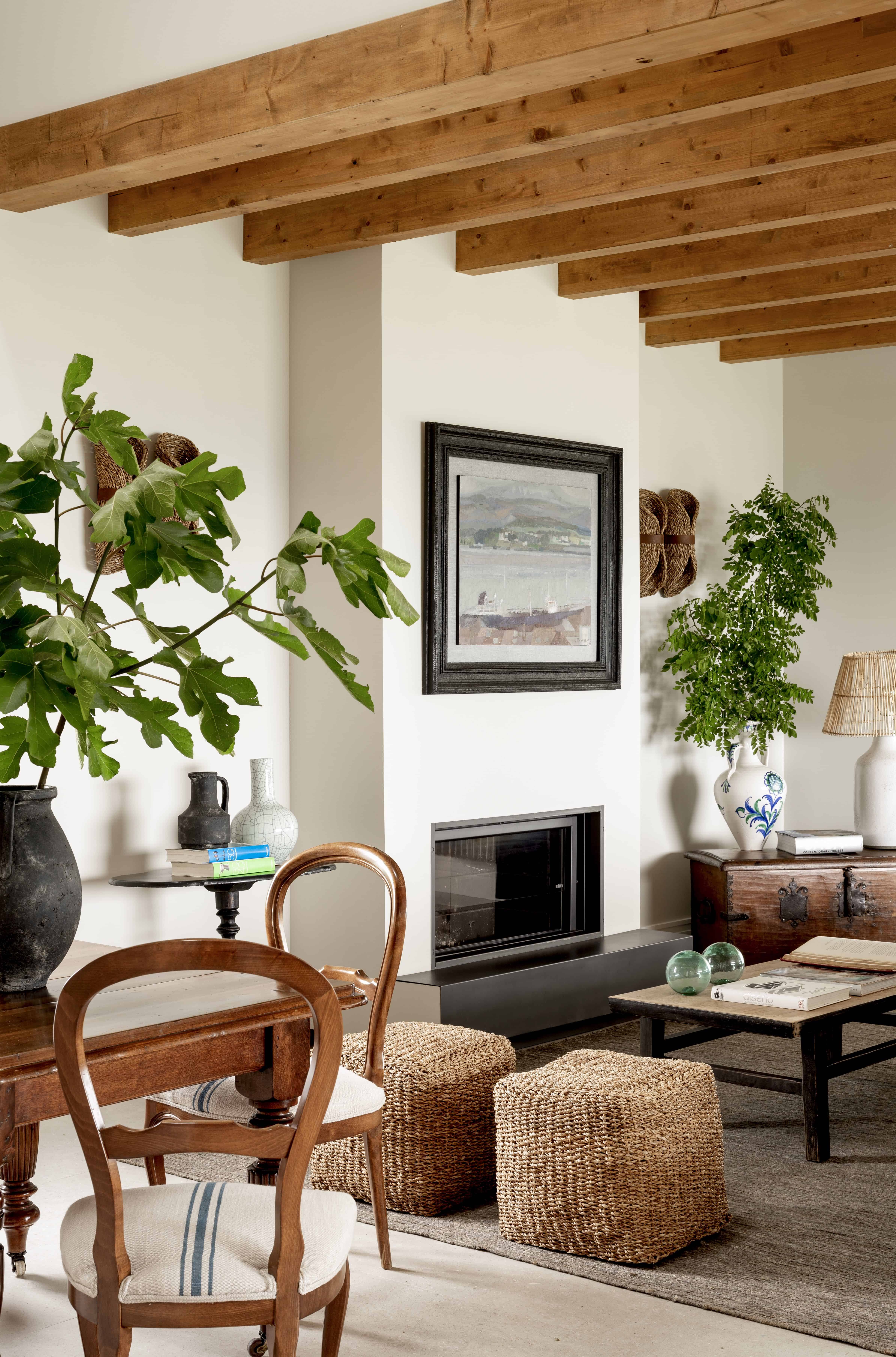 House Open To Light And Surrounded By Nature House Open To Light And Surrounded By Nature