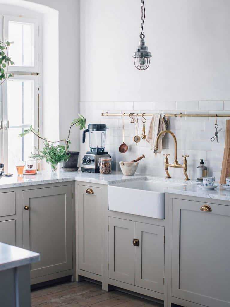 A Little Stamp Of Office In The Kitchen? A Little Stamp Of Office In The Kitchen?