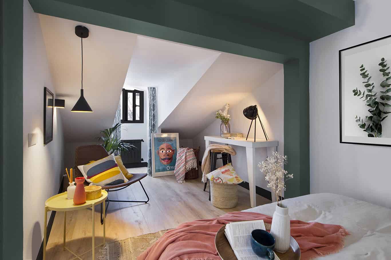 Make A Difference – To Paint Or To Decorated The Ceilings?