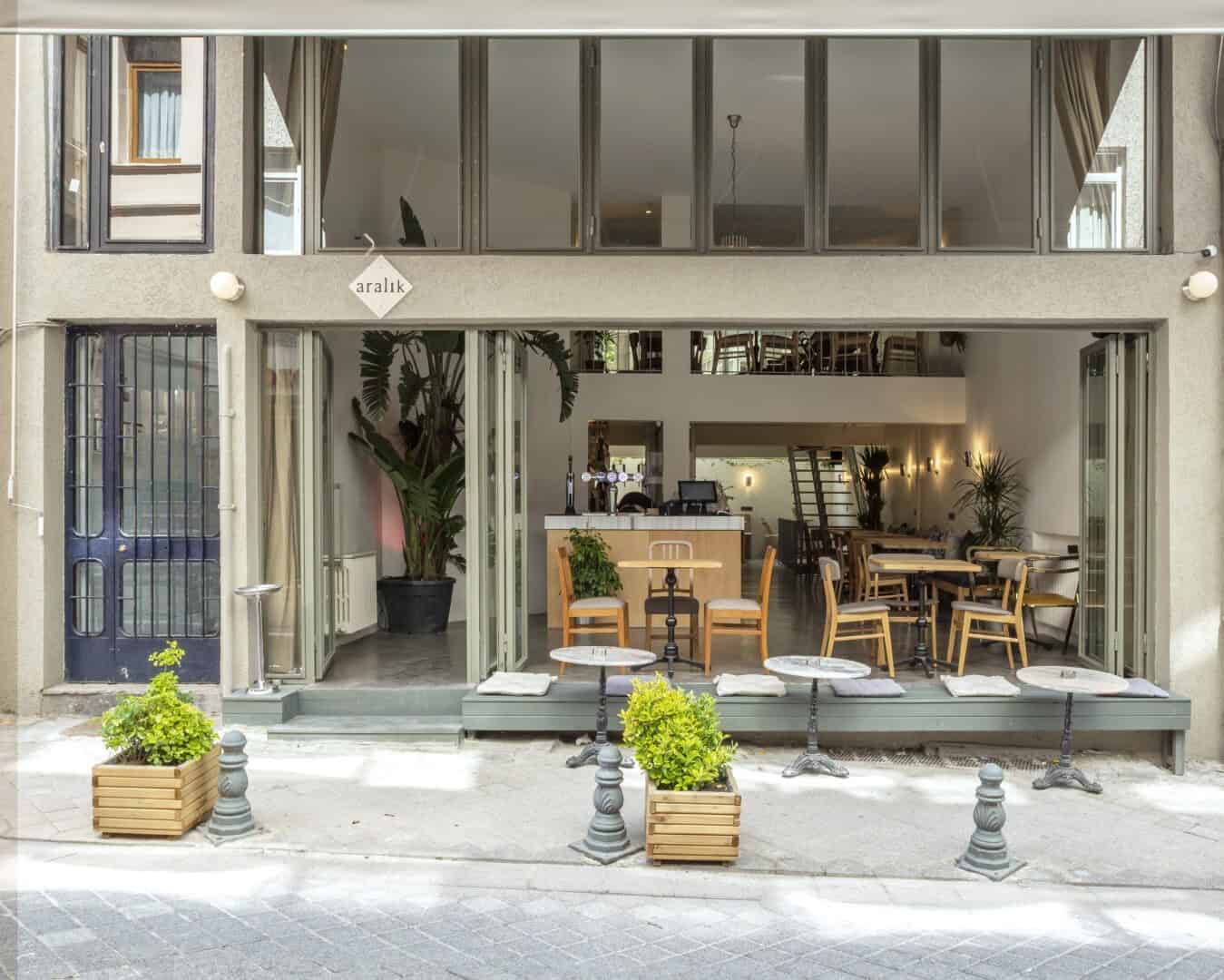 French Fine Dining Concept Meeting with German Detailing: ARALIK