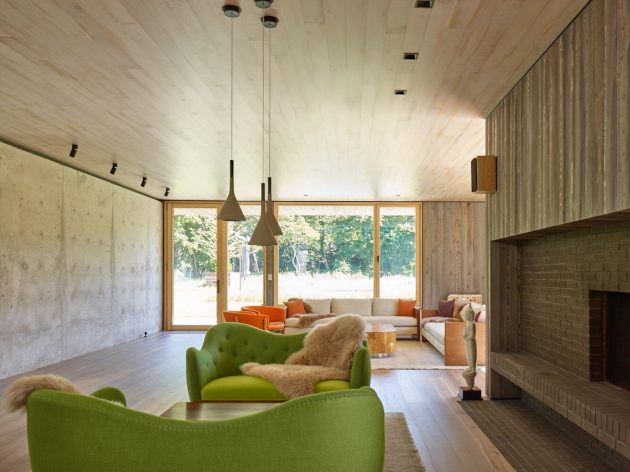 House in the Lanes by MB Architecture in Amagansett, New York