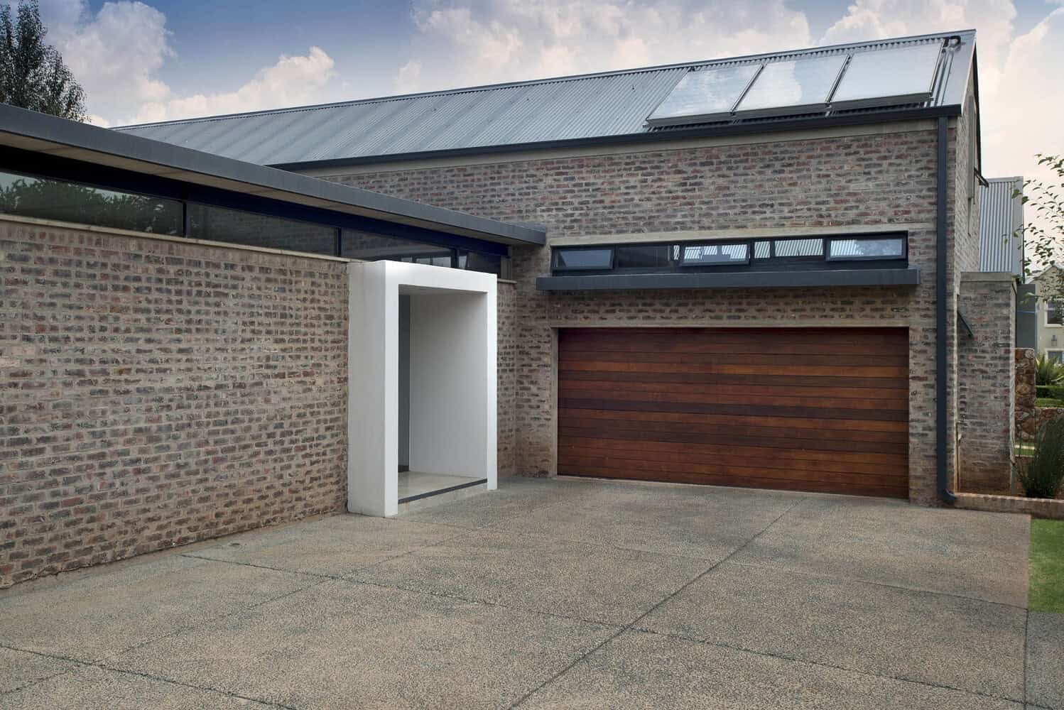 Link House by Strey Architects and Associates in South Africa Link House by Strey Architects and Associates in South Africa