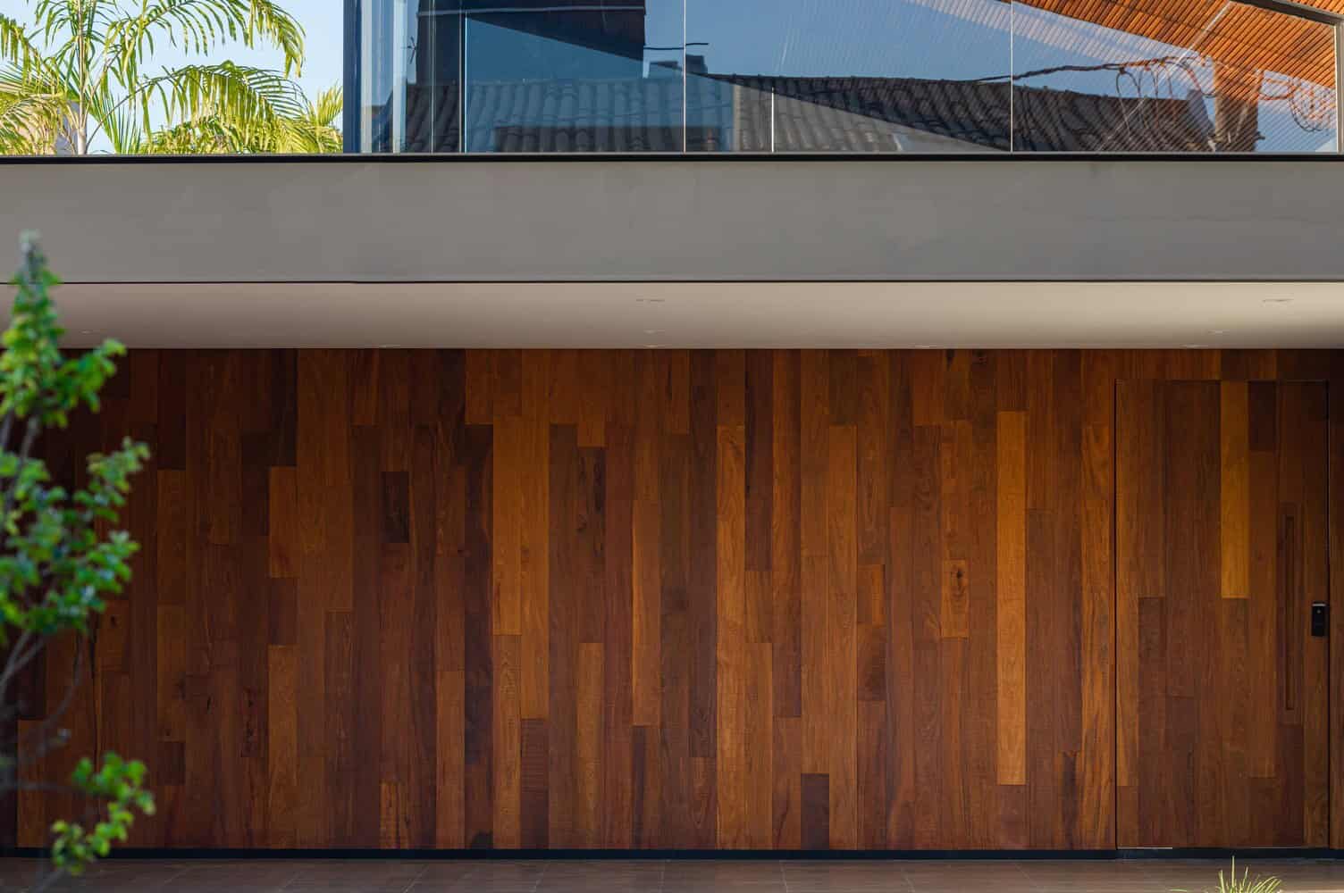 PR House by Laercio Fabiano Arquitetura in Bauru, Brazil PR House by Laercio Fabiano Arquitetura in Bauru, Brazil