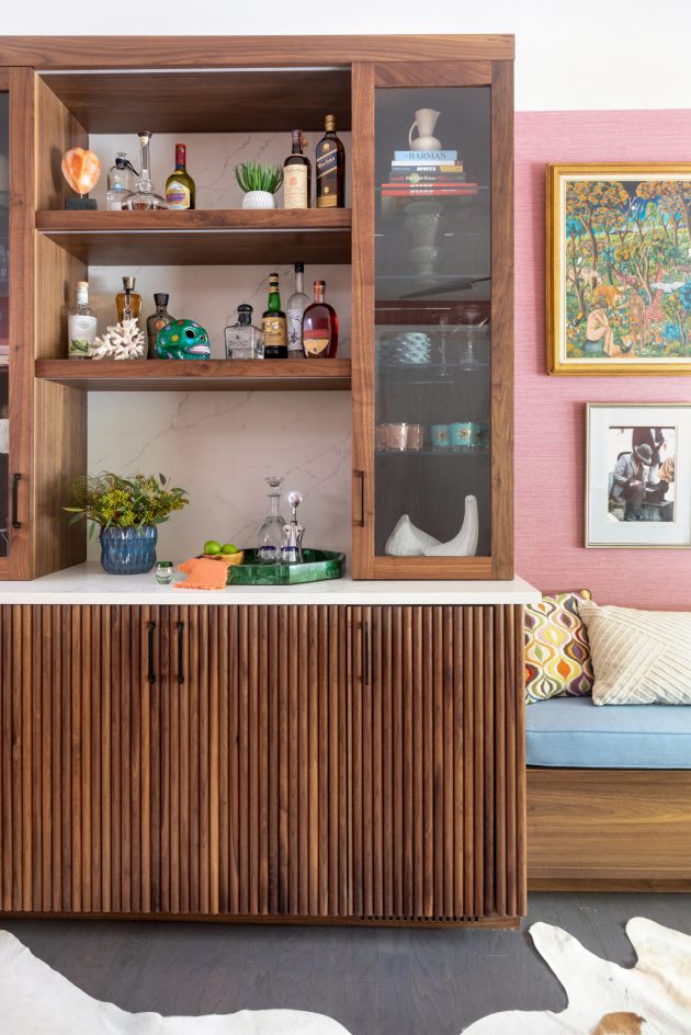 15 Stunning Eclectic Home Bar Designs You Will Envy