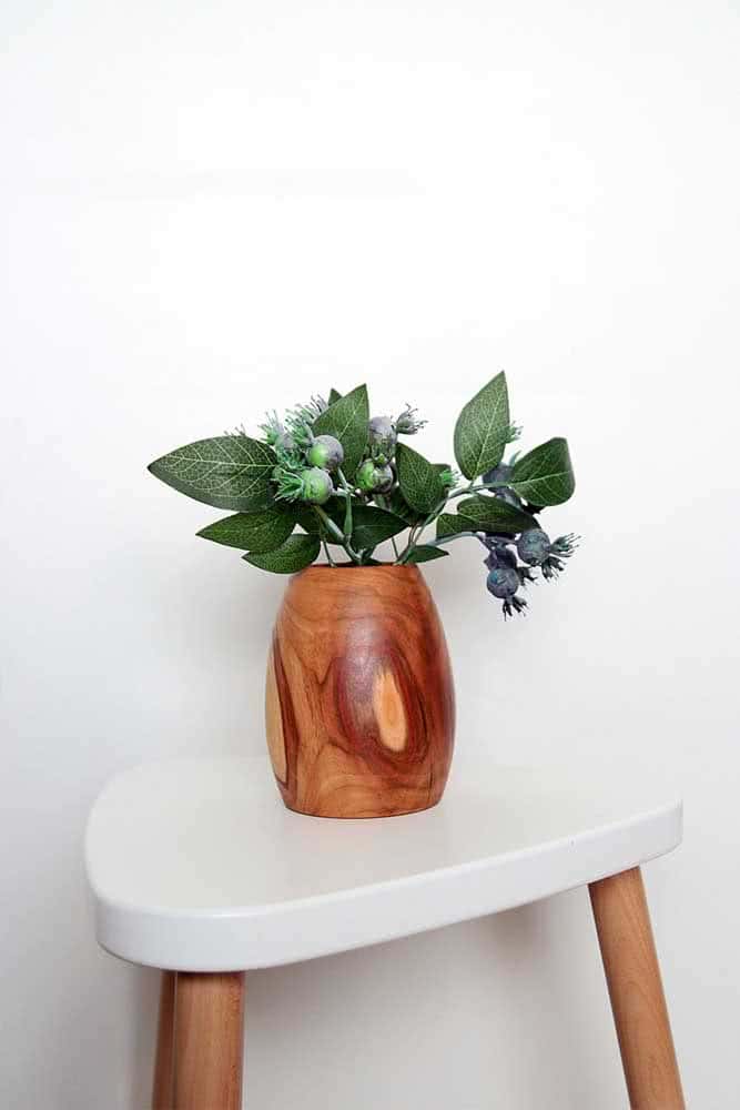 Wooden Vase - How To Take Care of, Tips And Inspiring Photos Wooden Vase - How To Take Care of, Tips And Inspiring Photos