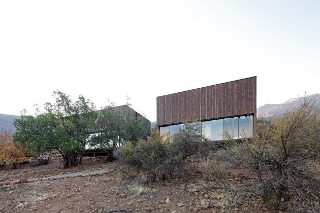 Alto San Francisco House by CAW Arquitectos in Limache, Chile