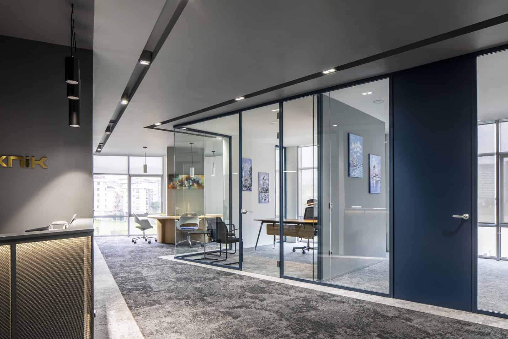 An Office Space Full of Sunlight: Pupa Teknik by IPEK BAYCAN ARCHITECTS An Office Space Full of Sunlight: Pupa Teknik by IPEK BAYCAN ARCHITECTS