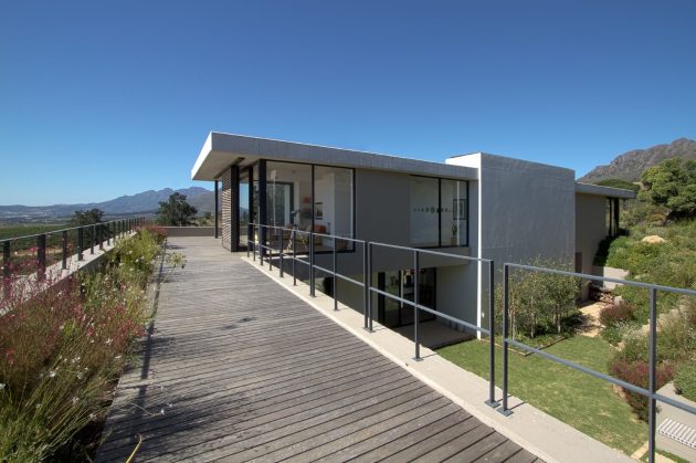 Hillside Residence by GASS Architecture Studios in Stellenbosch, South Africa