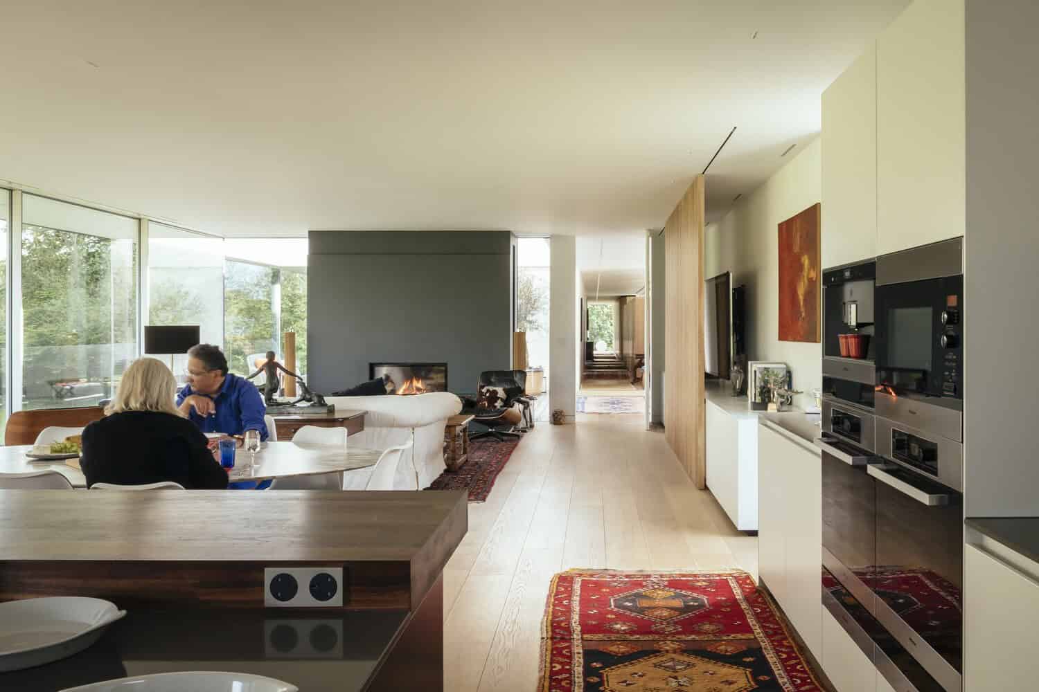 Narula House by John Pardey Architects in Berkshire, UK Narula House by John Pardey Architects in Berkshire, UK