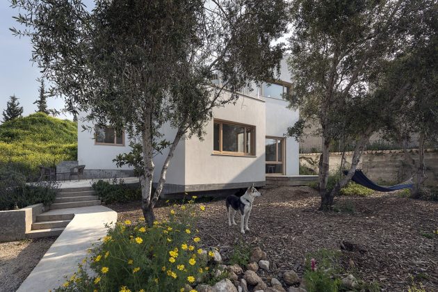 The SHN Residence by Doron Sheinman Architects in Neve Shalom, Israel