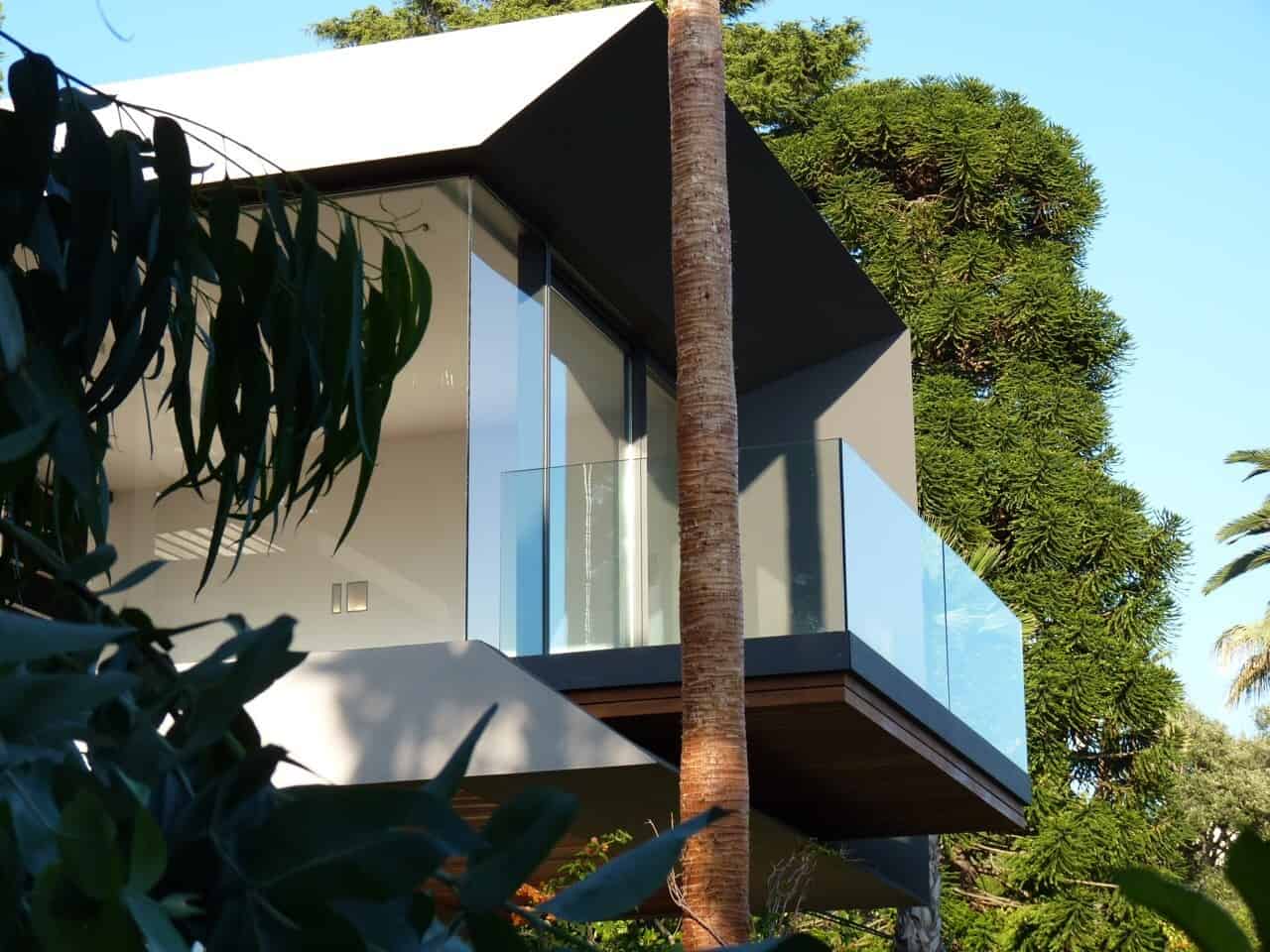 Villa C by Studio Guilhem in Cannes, France Villa C by Studio Guilhem in Cannes, France