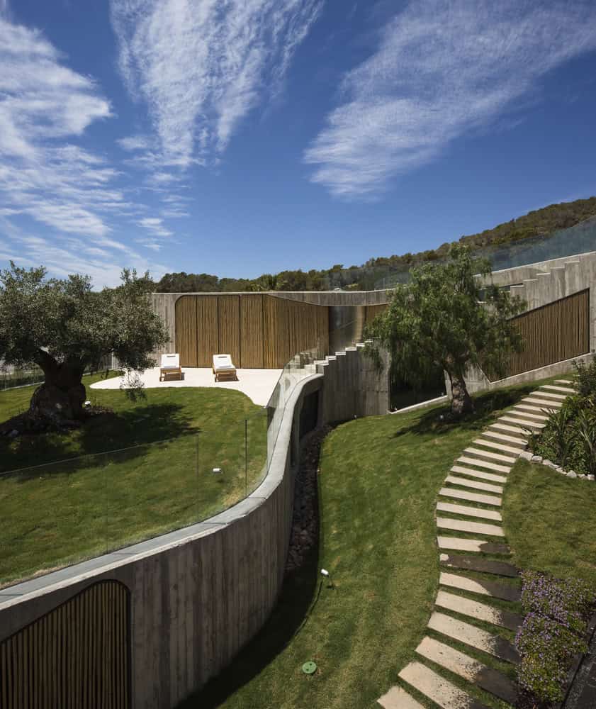 Villa Mediterraneo 01 by Metroarea Architetti Associati on the Balearic Islands Villa Mediterraneo 01 by Metroarea Architetti Associati on the Balearic Islands