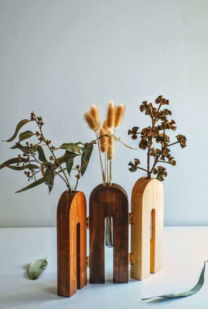 Wooden Vase - How To Take Care of, Tips And Inspiring Photos Wooden Vase - How To Take Care of, Tips And Inspiring Photos