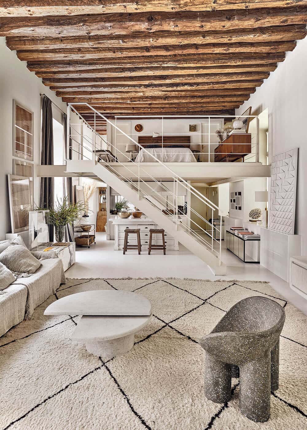 A Loft Where The Old Meets The Contemporary A Loft Where The Old Meets The Contemporary