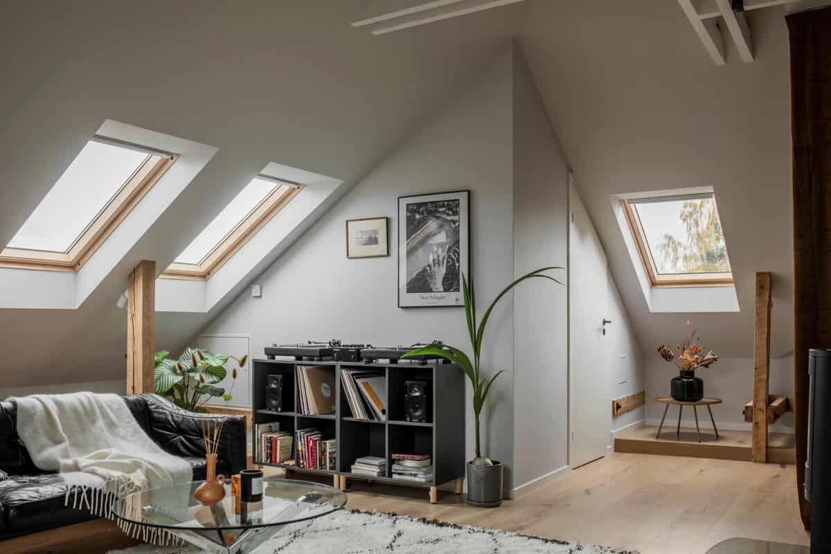 Cozy Vintage Duplex In The South Of Stockholm Cozy Vintage Duplex In The South Of Stockholm