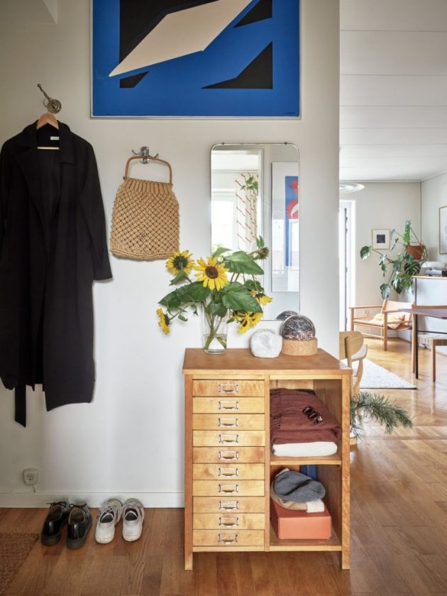 Stunning Nordic Style Decorative Furniture image