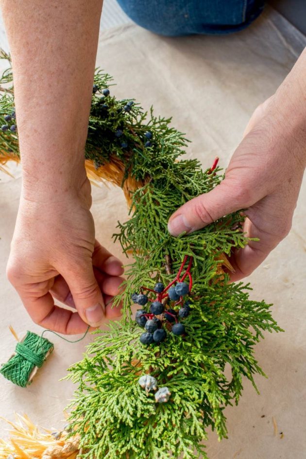 We Teach You How To Make The Most Magical Advent Wreath Of Christmas