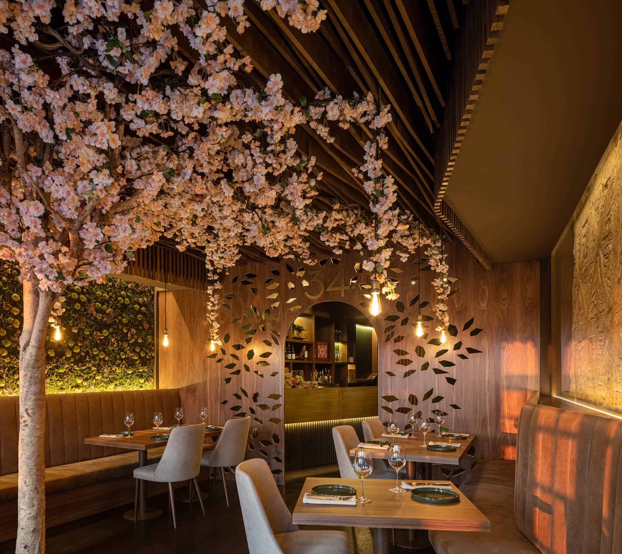 34 Restaurant - A Restaurant inspired by the “art nouveau” movement 34 Restaurant - A Restaurant inspired by the “art nouveau” movement