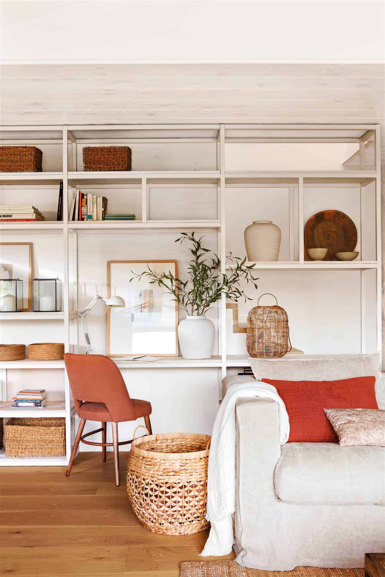 How To Modernize The Living Room In Less Than An Hour How To Modernize The Living Room In Less Than An Hour