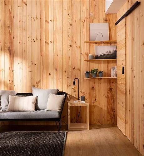The Wood Decorated Walls That Will Make You Fall In Love With This Interior