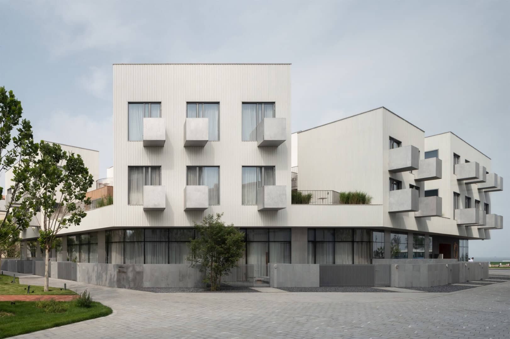 Aranya theTANG Hotel by B.L.U.E. Architecture Studio in China Aranya theTANG Hotel by B.L.U.E. Architecture Studio in China