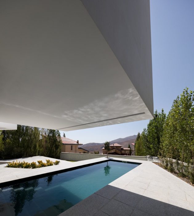 Cantilever House by UC21 Architects in Mosha, Iran