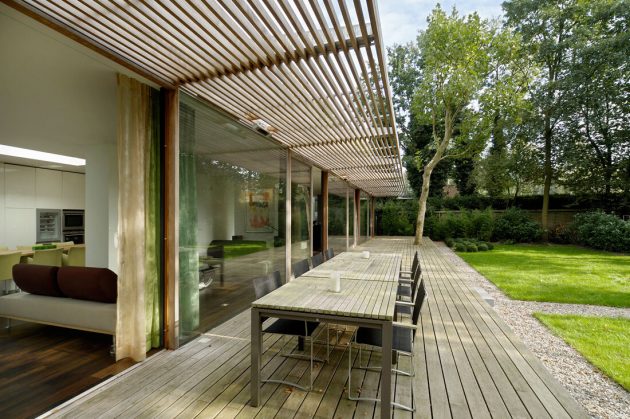 Villa Berkel by Paul de Ruiter Architects in Veenendaal, The Netherlands