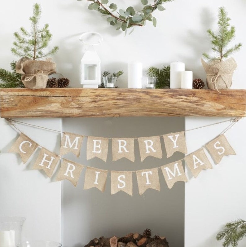 15 Enchanting Christmas Bunting Ideas For Your Mantel