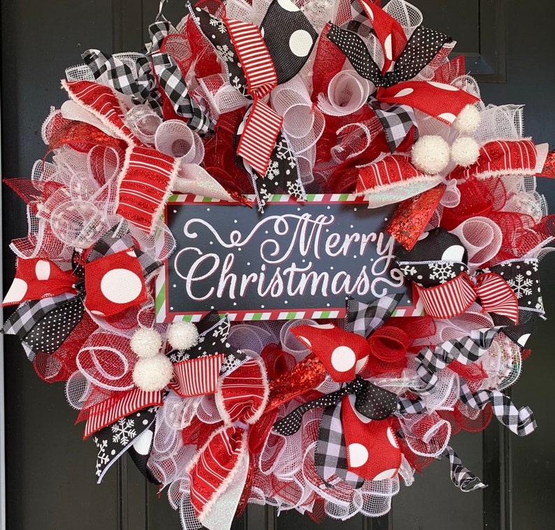 16 Joyful Christmas Wreath Designs For The Holiday Season