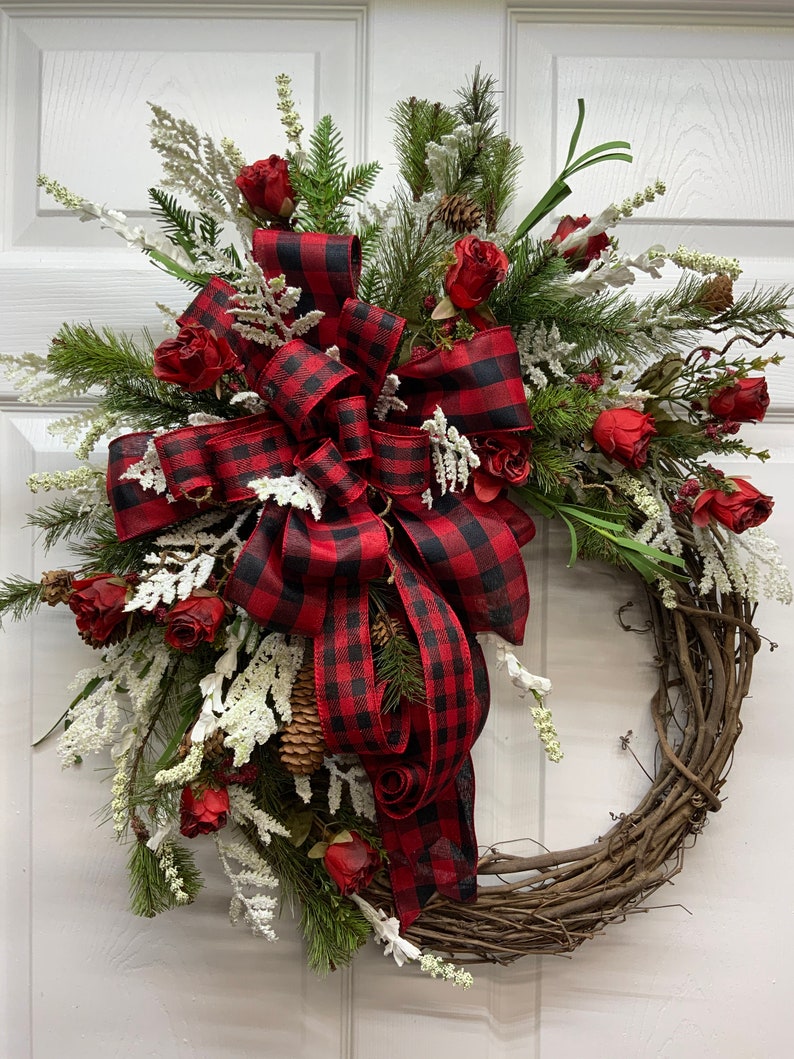 16 Joyful Christmas Wreath Designs For The Holiday Season