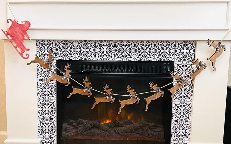 14. Santa’s Sleigh and Reindeer Christmas Banner and Garland Sign 14. Santa’s Sleigh and Reindeer Christmas Banner and Garland Sign