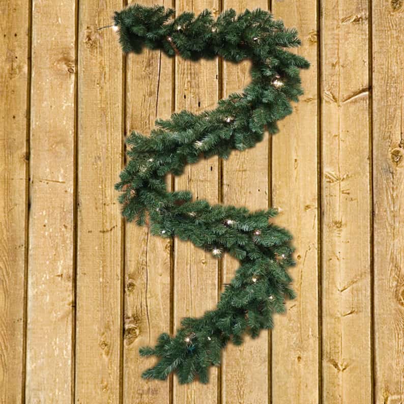 3. Pre-Lit Artificial Pine Garland with Cones 3. Pre-Lit Artificial Pine Garland with Cones