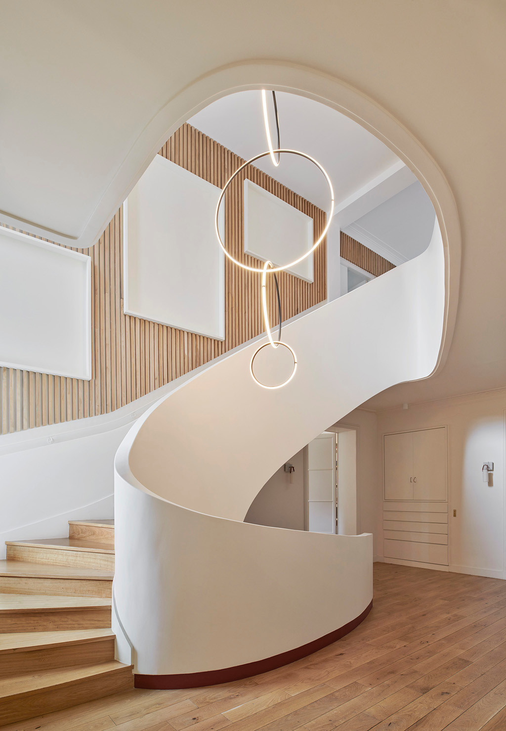 20 Elegant Contemporary Staircase Designs That Are Just Out Of This World
