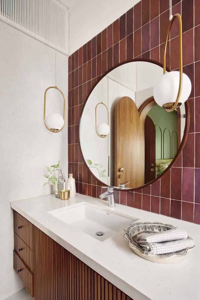 How To Choose The Perfect Round Bathroom Mirror How To Choose The Perfect Round Bathroom Mirror